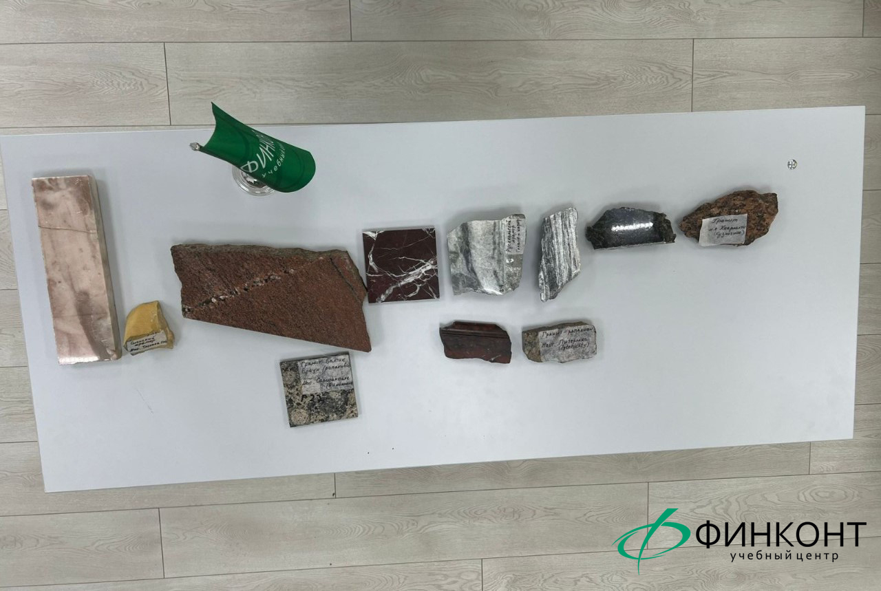От гранита до малахита: «Финконт» провёл корпоративное обучение для экскурсоводов Исаакиевского Собора