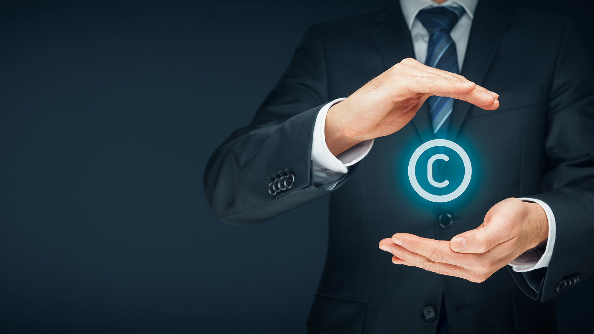 Интернет и онлайн-бизнес: управление интернетом, права, цифровое имущество, защита интеллектуальной собственности, интернет-реклама, цифровые доказательства